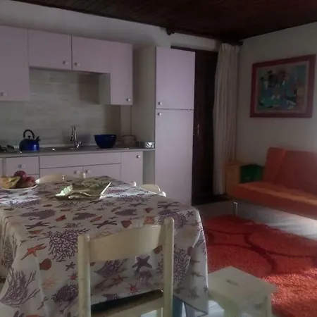 Tatil Evi Sa Dom De Babbu Budoni
